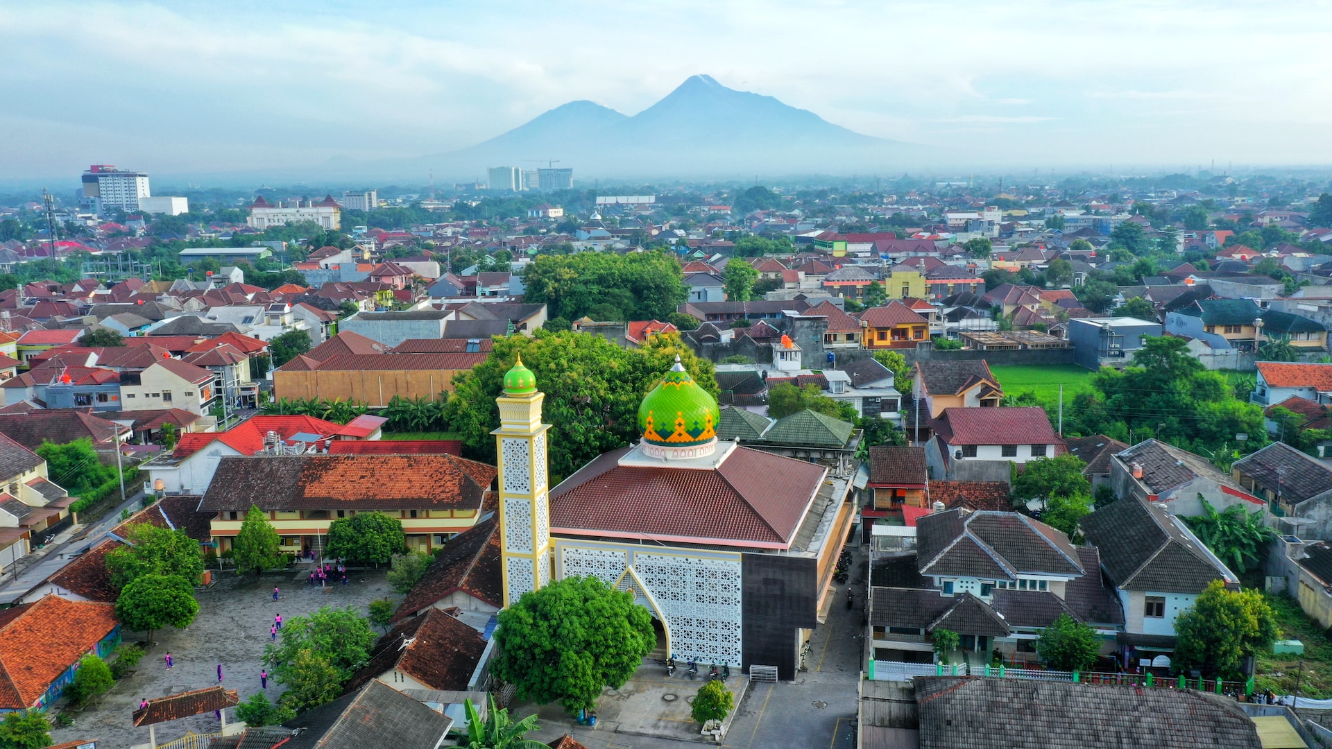 Photo by Masjid Pogung Raya on Unsplash